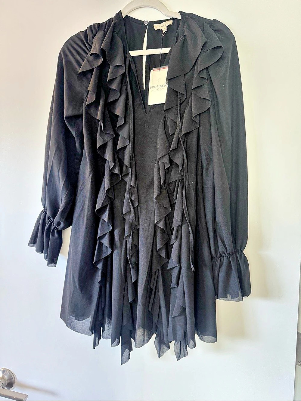 PROMESA Black Ruffle Sleeve Romper NTW